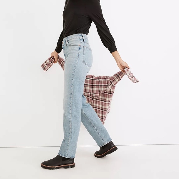 Madewell The Perfect Vintage Straight Jean in Rondeau Wash - Picture 2 of 11